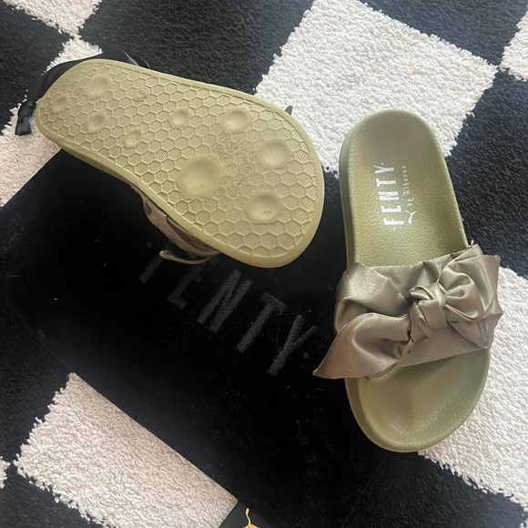 Fenty x Puma olive green slides - Picture 3 of 5